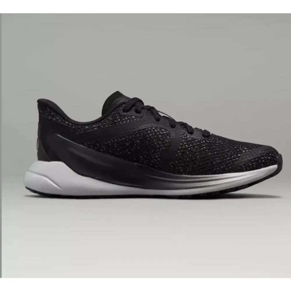 Lululemon Blissfeel 2 Women's Running Shoe *Winter Size 9 Black Silver Drop